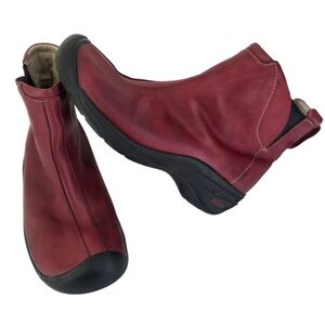 Keen Deep Red Leather Chelsea Pull On Ankle Boots Waterproof Sz 8.5